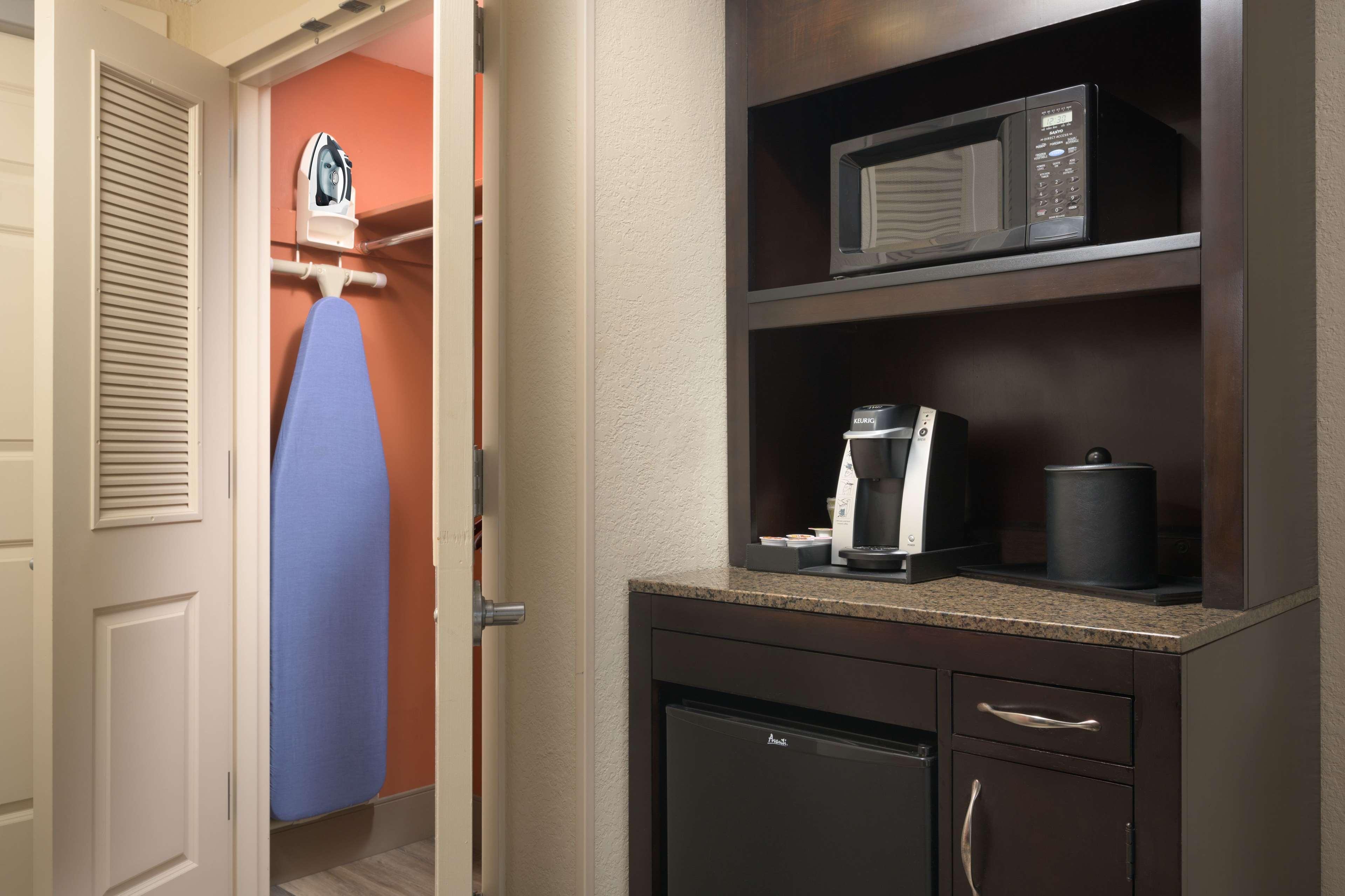 Hilton Garden Inn Chattanooga Downtown Bagian luar foto