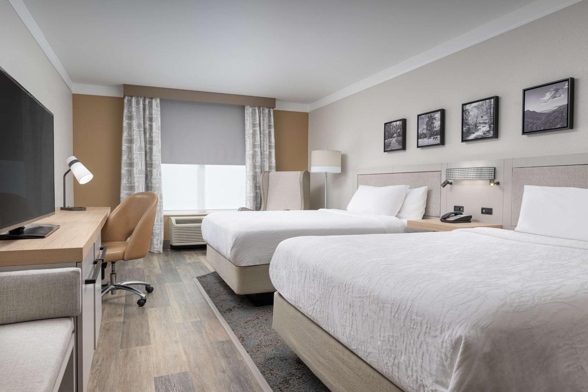 Hilton Garden Inn Chattanooga Downtown Bagian luar foto