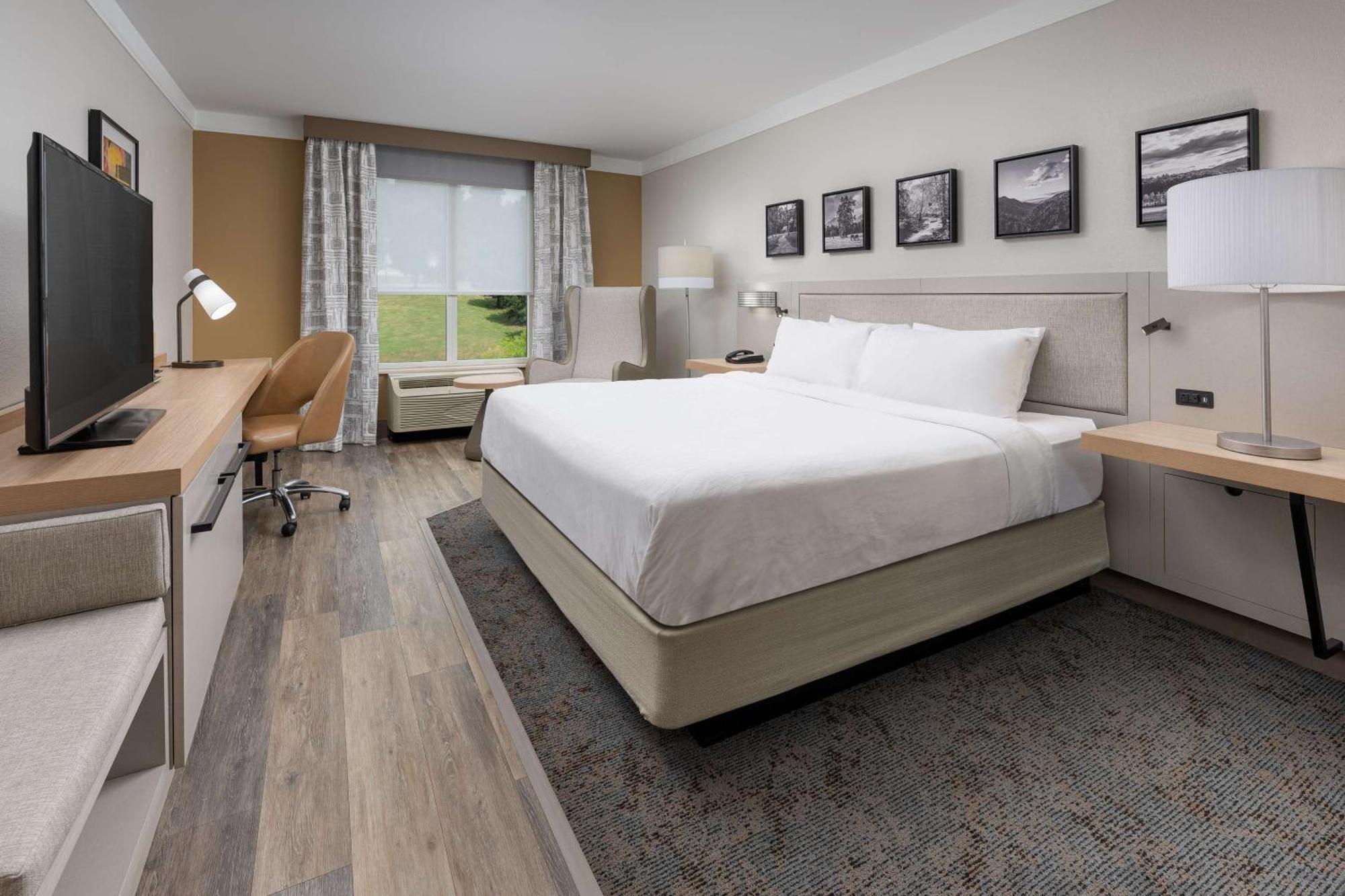 Hilton Garden Inn Chattanooga Downtown Bagian luar foto