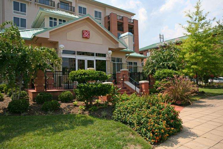 Hilton Garden Inn Chattanooga Downtown Bagian luar foto